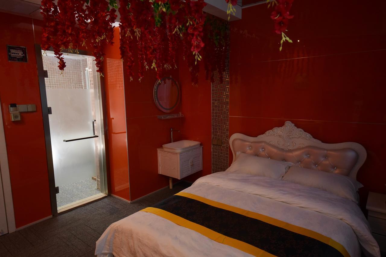 Century Hua Na Loves Boutique Hotel Qingdao Exterior foto