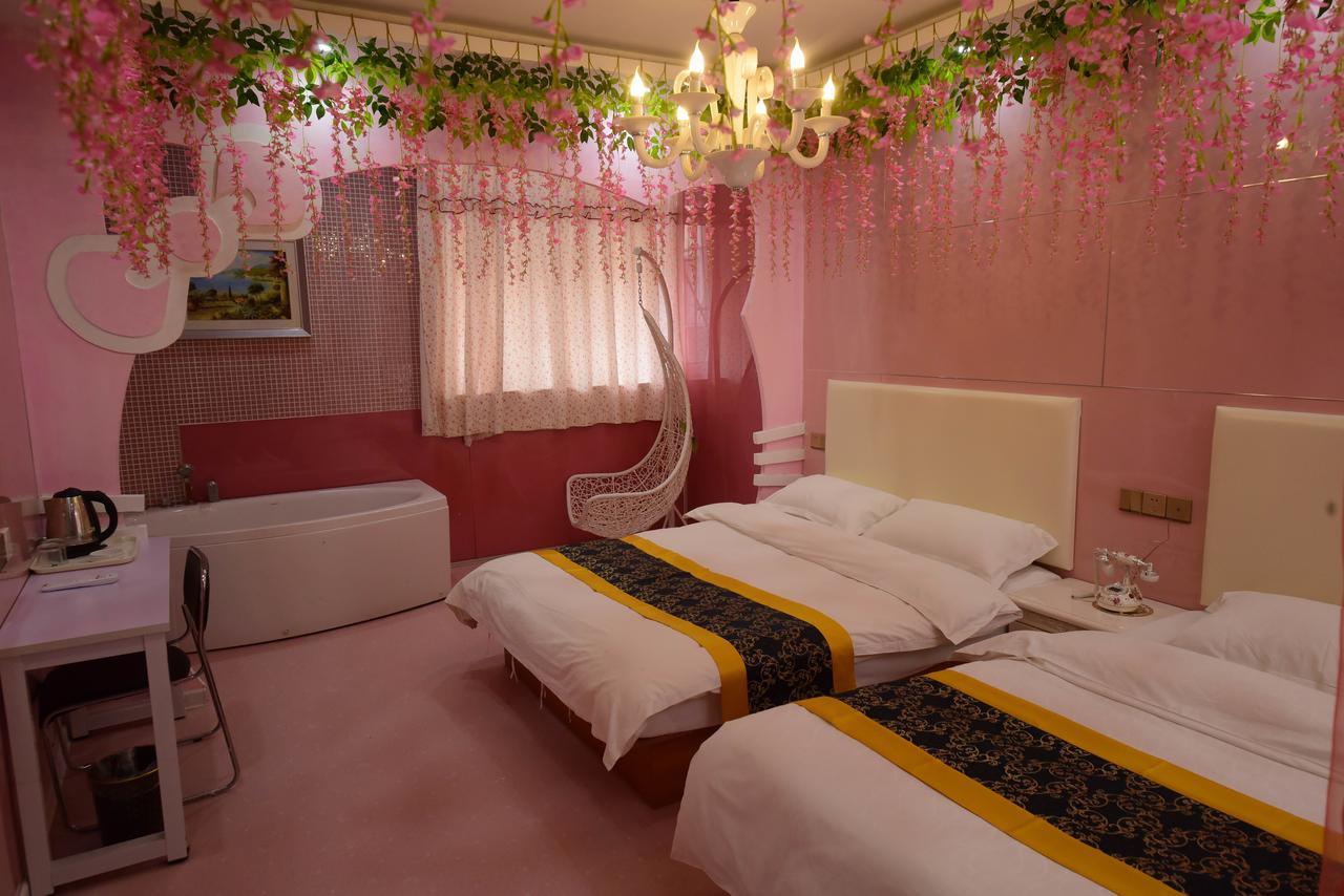 Century Hua Na Loves Boutique Hotel Qingdao Exterior foto