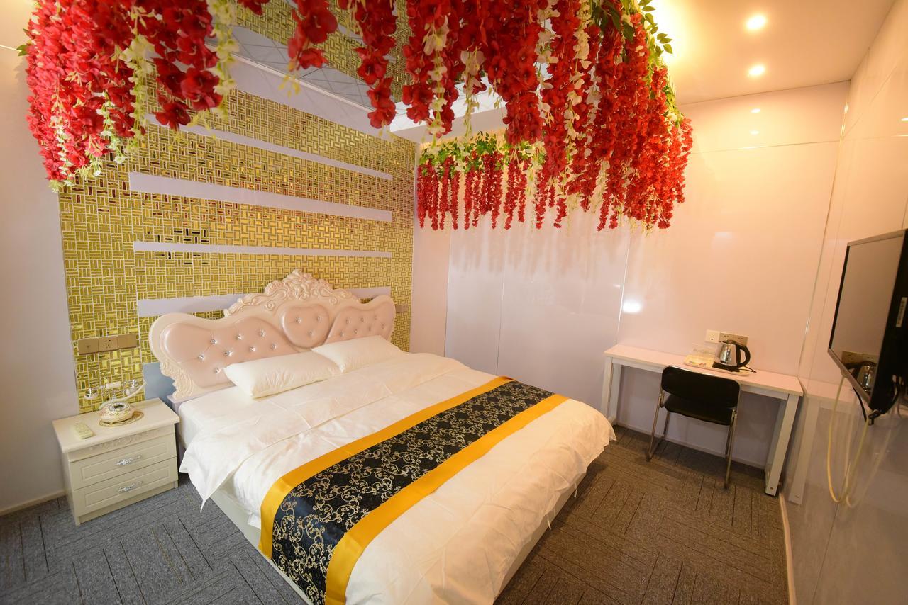 Century Hua Na Loves Boutique Hotel Qingdao Exterior foto
