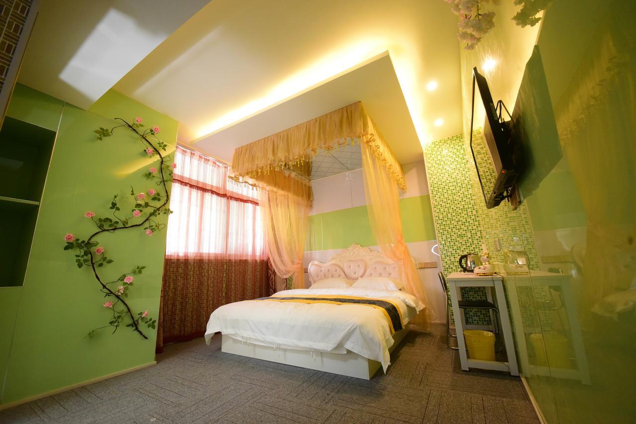 Century Hua Na Loves Boutique Hotel Qingdao Exterior foto