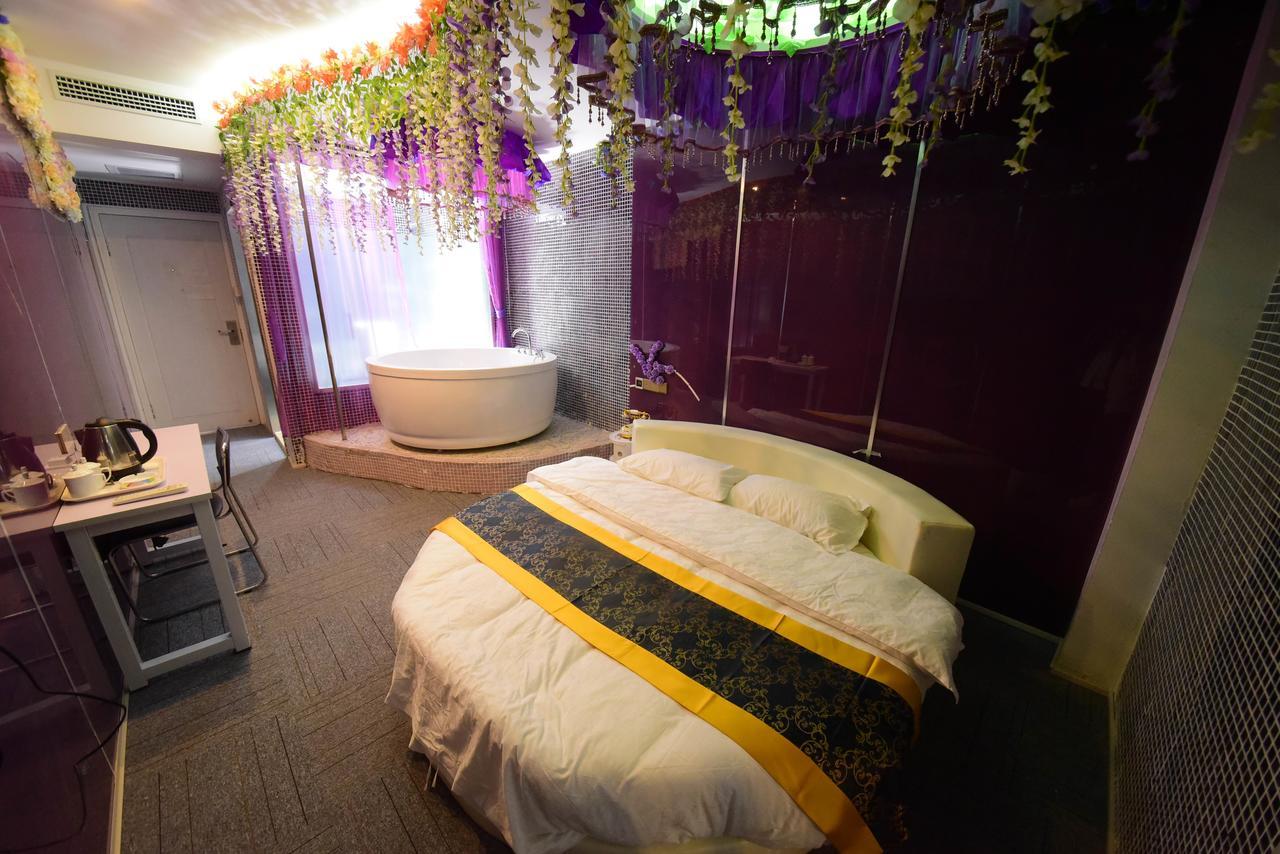 Century Hua Na Loves Boutique Hotel Qingdao Exterior foto