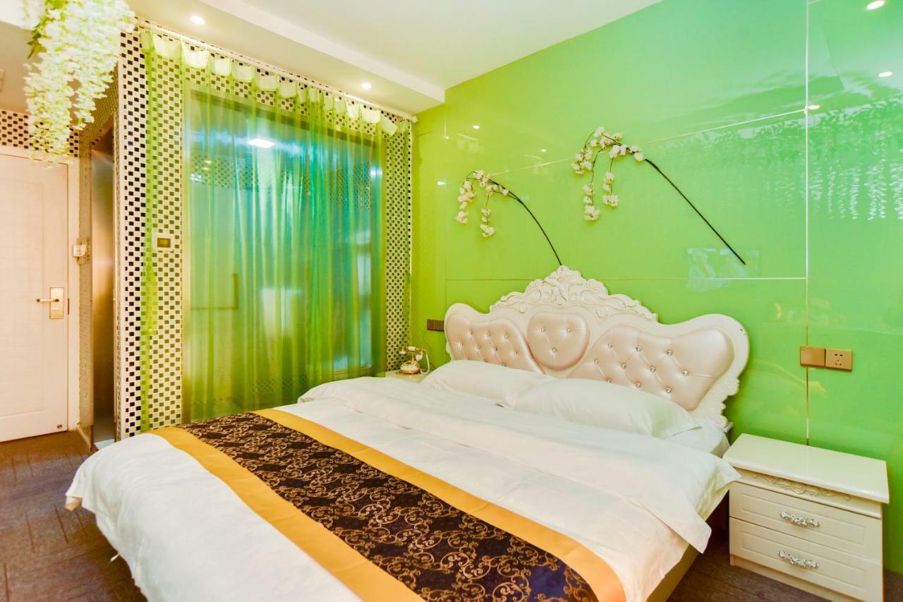 Century Hua Na Loves Boutique Hotel Qingdao Exterior foto